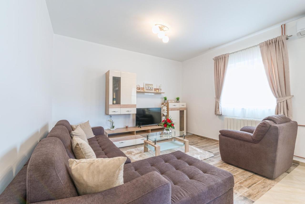 Apartman Tea Privlaka  Dış mekan fotoğraf
