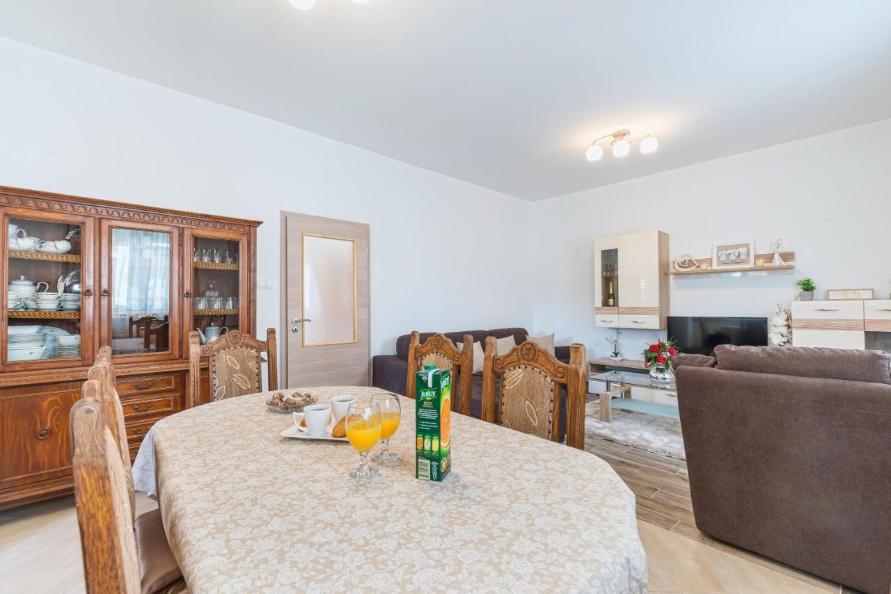 Apartman Tea Privlaka  Dış mekan fotoğraf