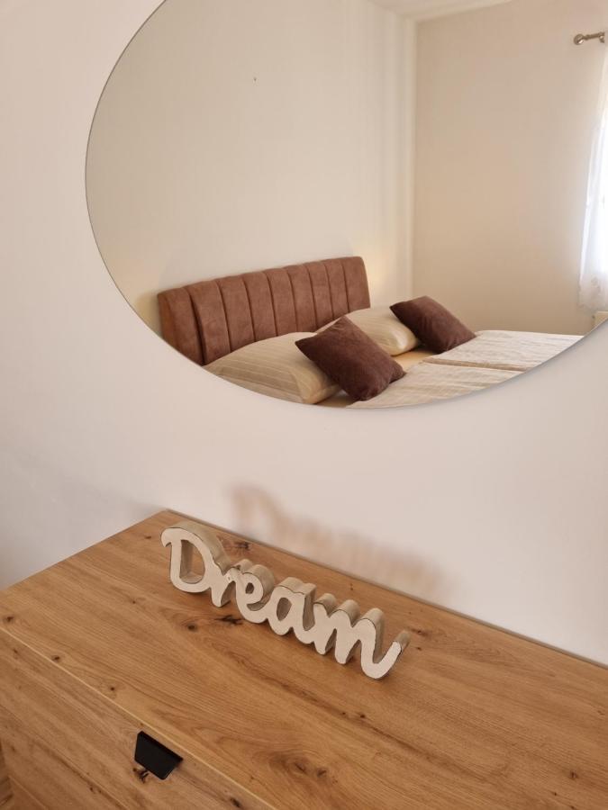 Apartman Tea Privlaka  Dış mekan fotoğraf